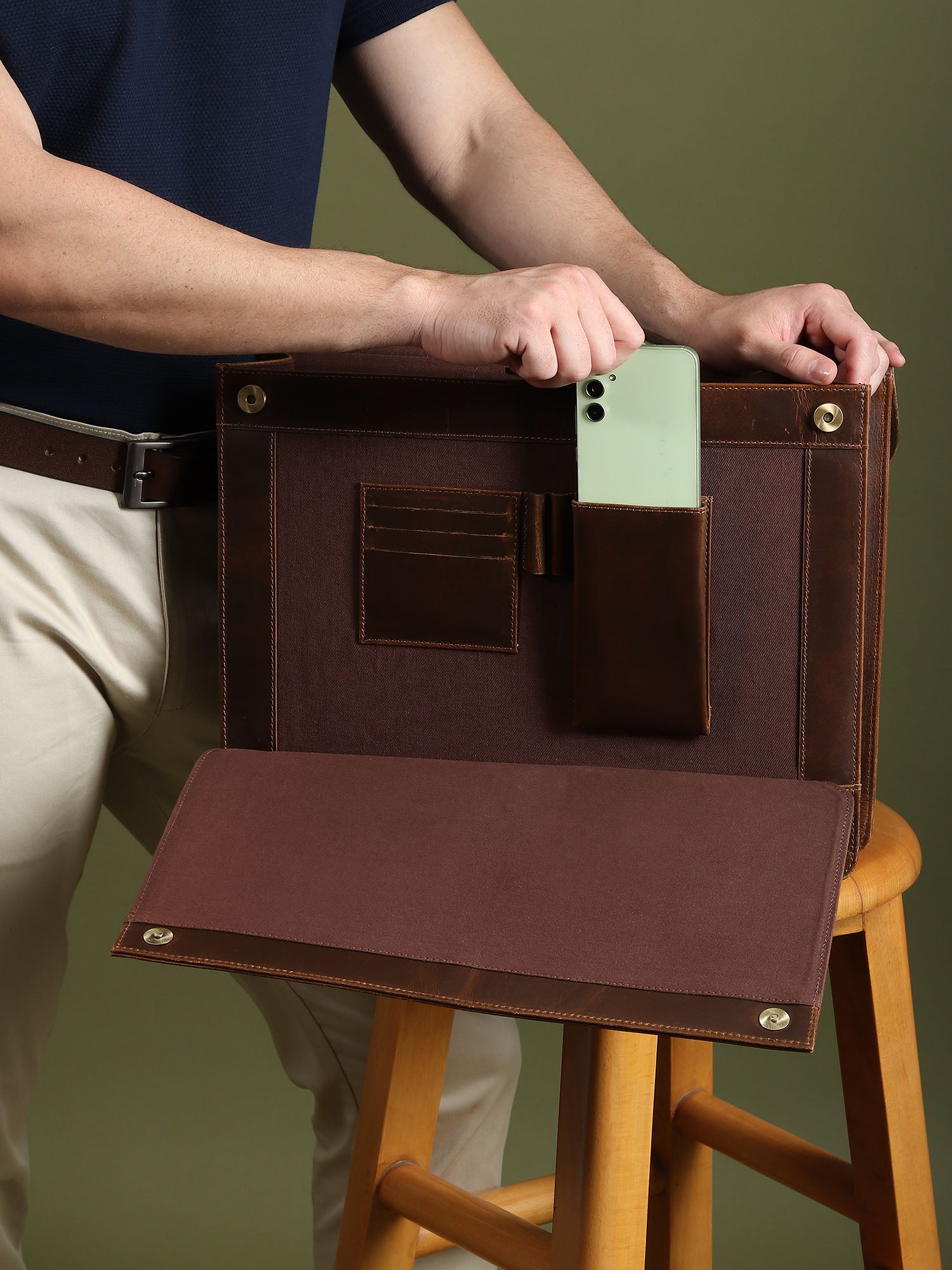 Yorke Leather Laptop Messenger Bag
