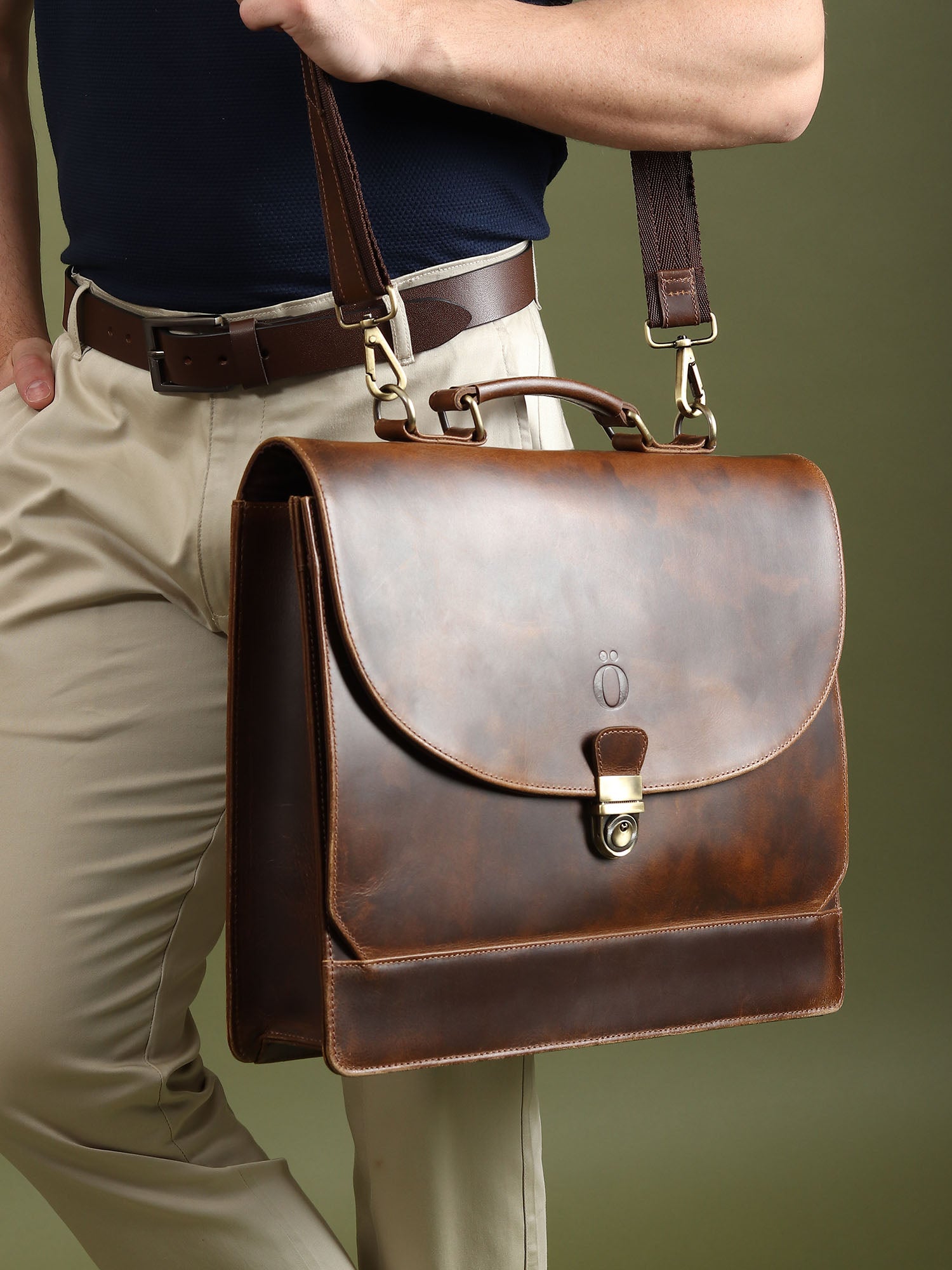 Yorke Leather Laptop Messenger Bag