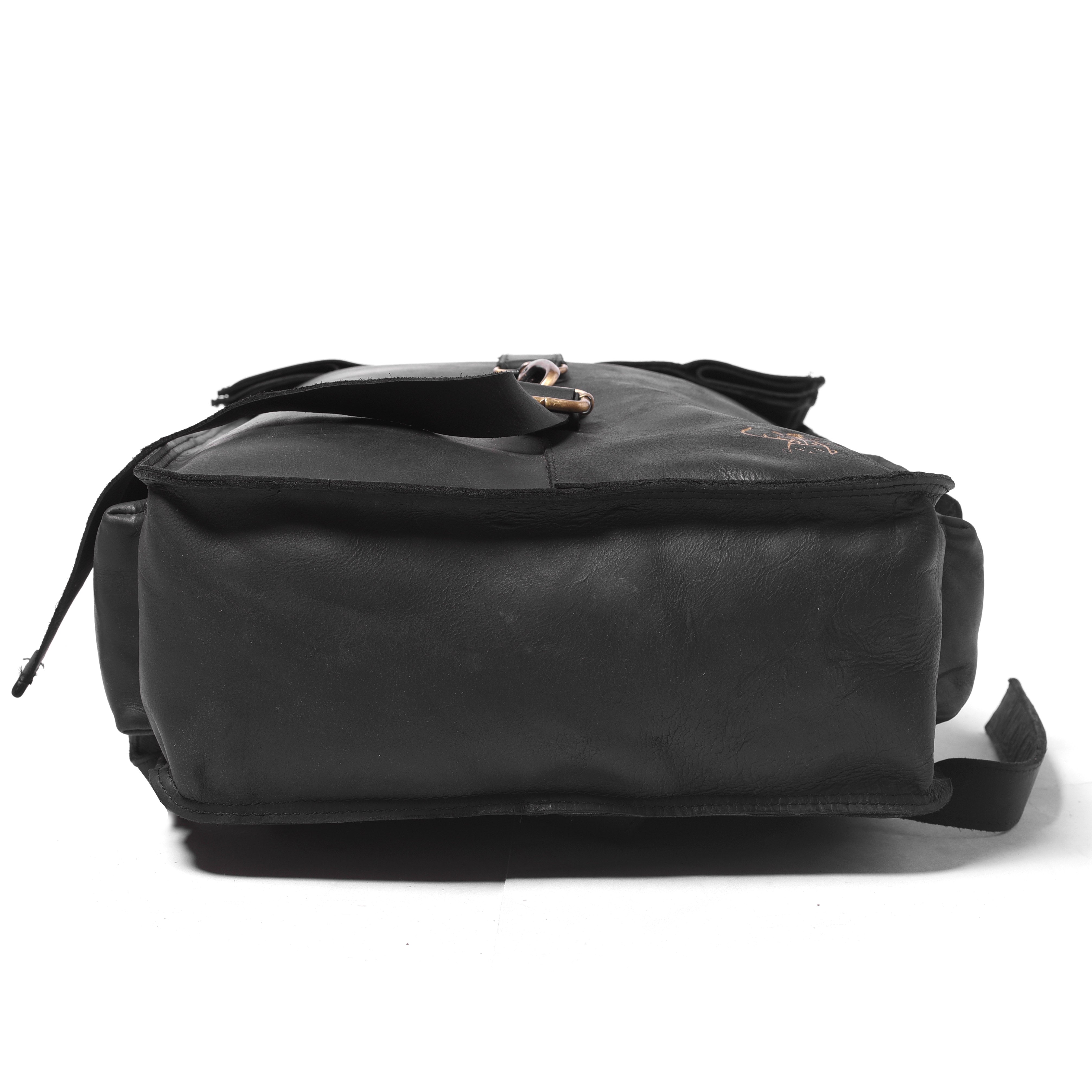 107 Leather Rolltop Backpack - DÖTCH CLUB