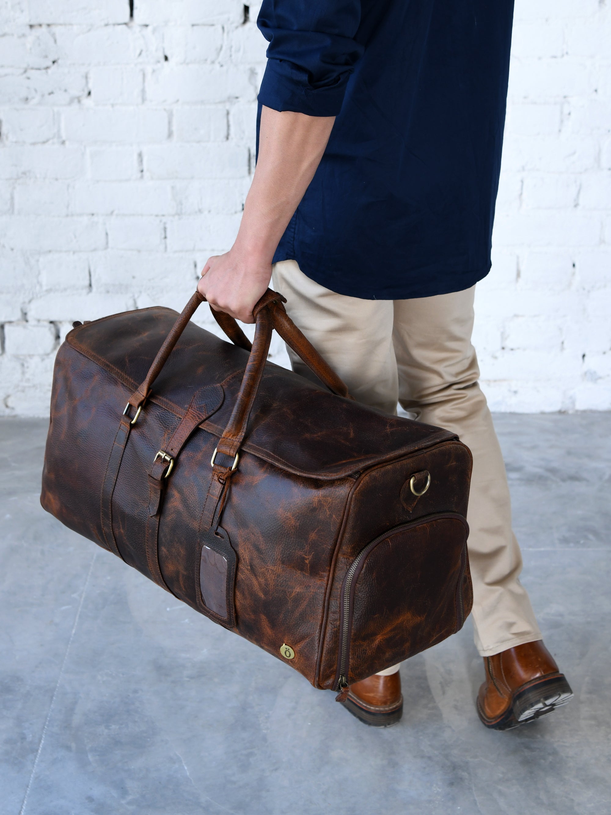 Lennon Leather Duffle Bag - DÖTCH CLUB