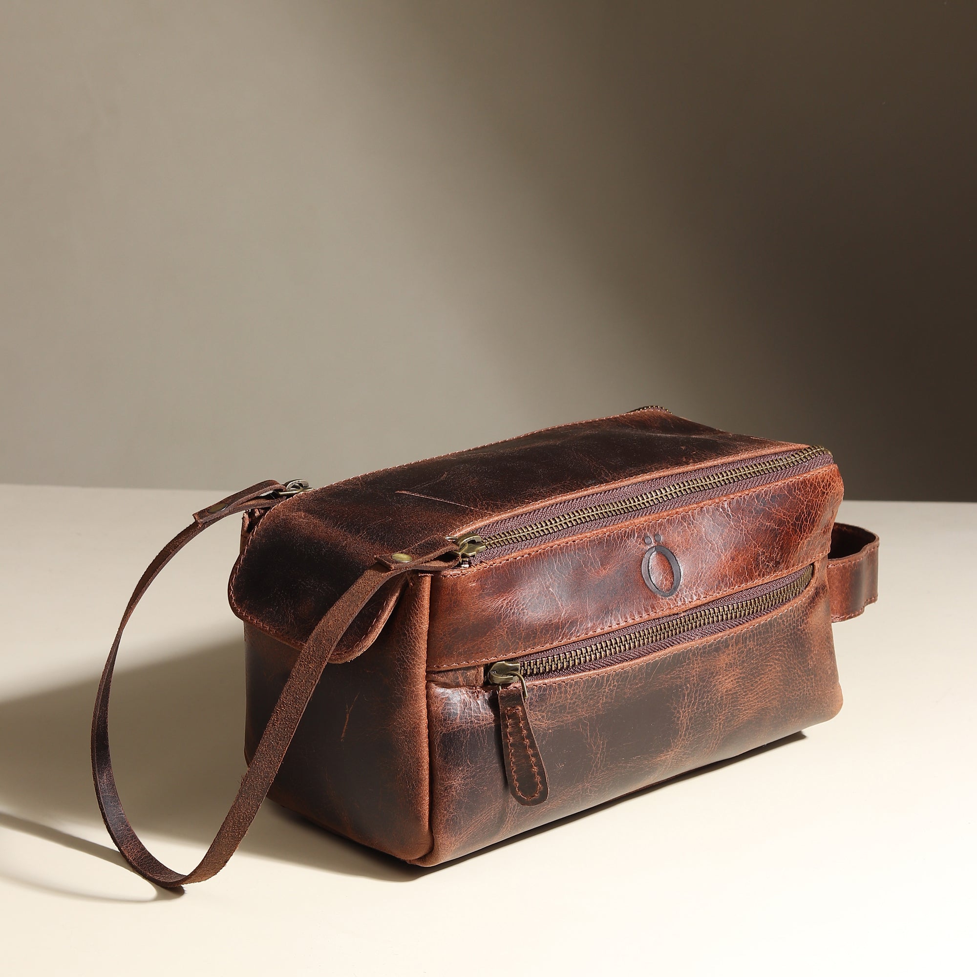 The Regent Wash Bag - DÖTCH CLUB