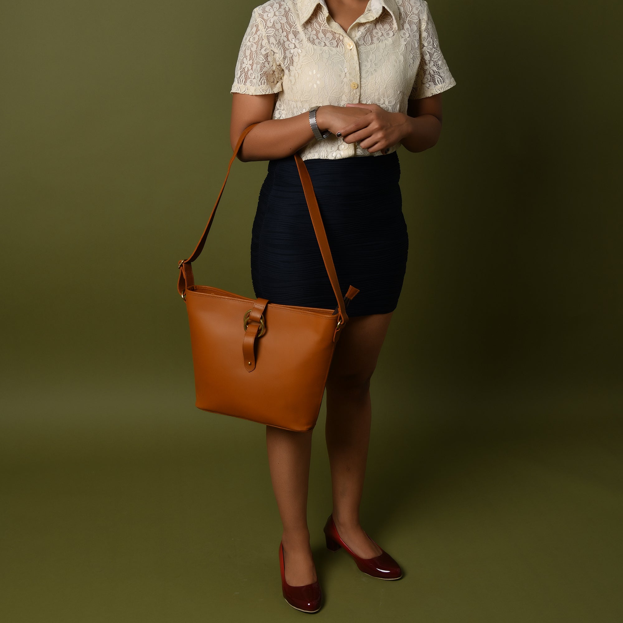Alanis Leather Tote Bag - Mini Crossbody - DÖTCH CLUB